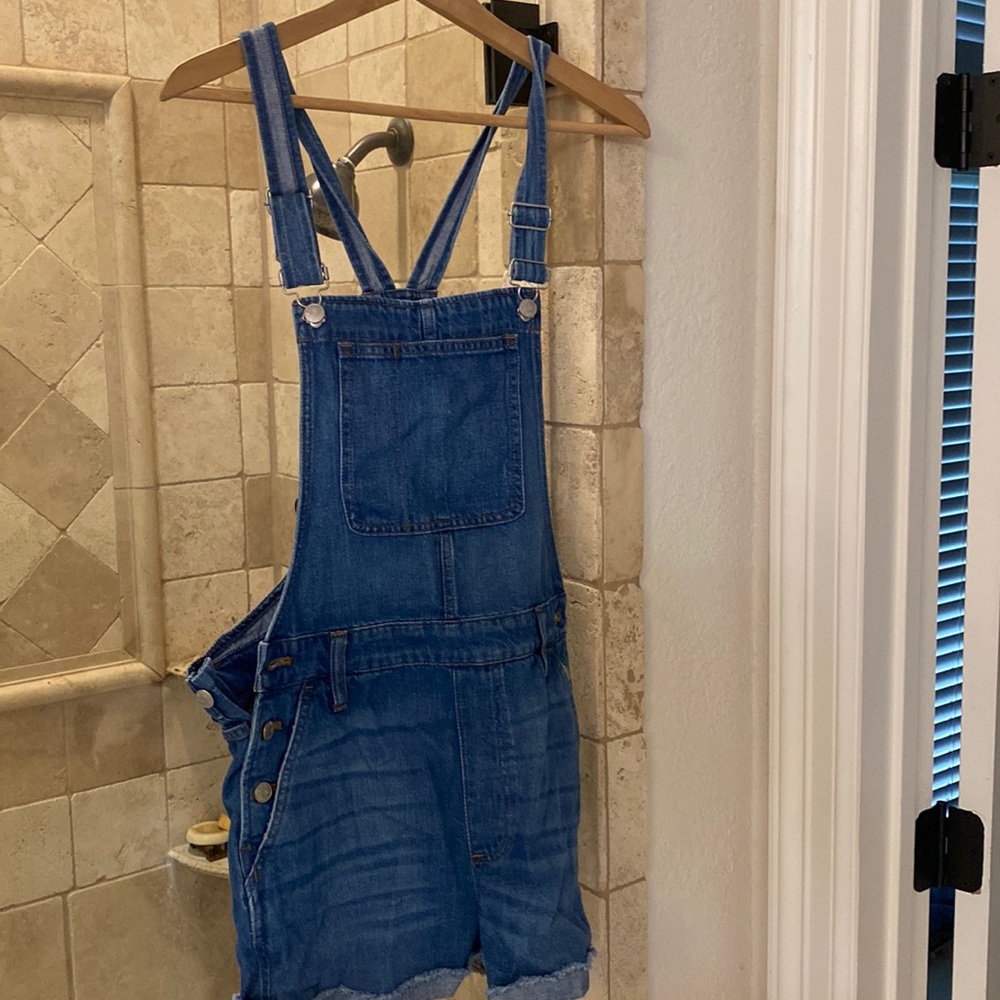 Never worn overalls !!